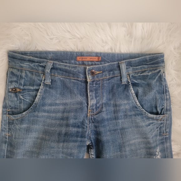 Rare Find-Vigoss Womans Embroidered Strait Leg Jeans - Picture 2 of 16